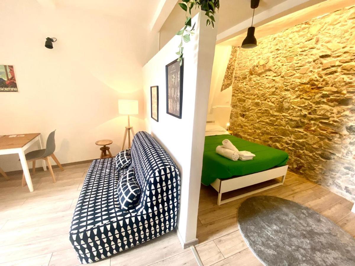 Casa Vacanze Controvento Таорміна Екстер'єр фото